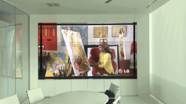3 X 3 VIDEO WALL - 55" - Phillips bdl5588xc - Installed