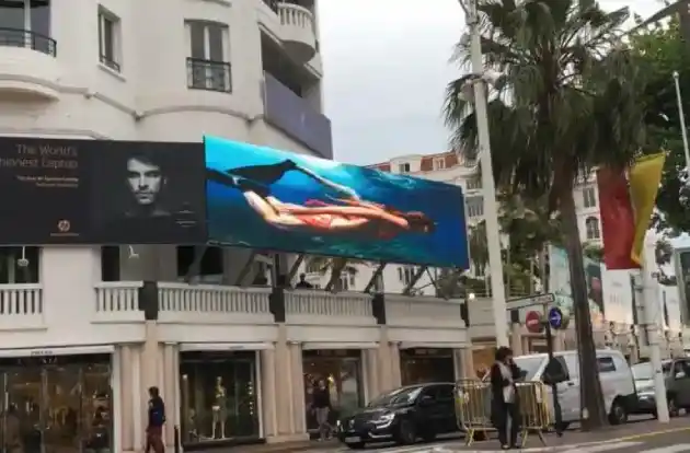 OUTDOOR LED SCREENS